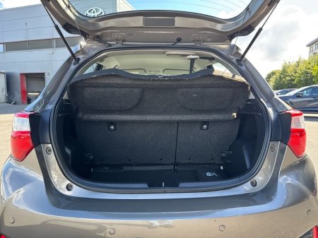 2019 Toyota Yaris - photo 10