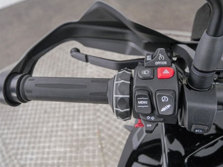 2022 BMW S 1000 XR - photo 10