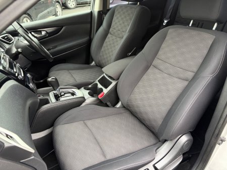 2015 Nissan Qashqai - photo 14