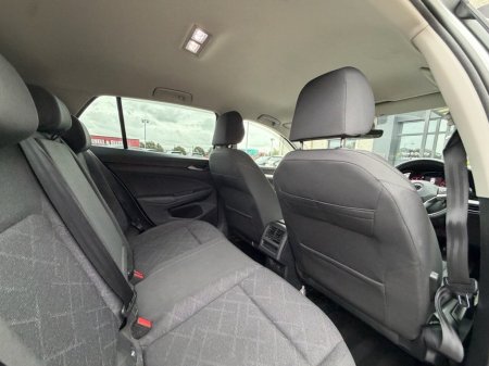 2023 Volkswagen Golf - photo 10