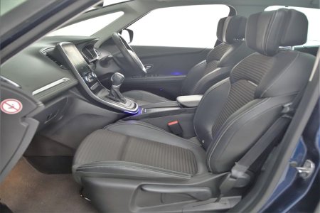 2017 Renault Scenic - photo 15