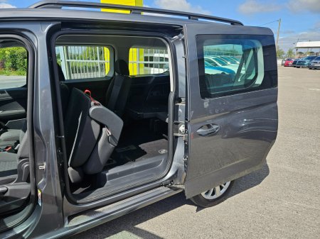 2023 Volkswagen Caddy - photo 10