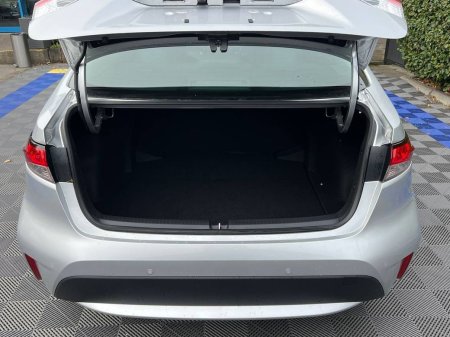 2020 Toyota Corolla - photo 13