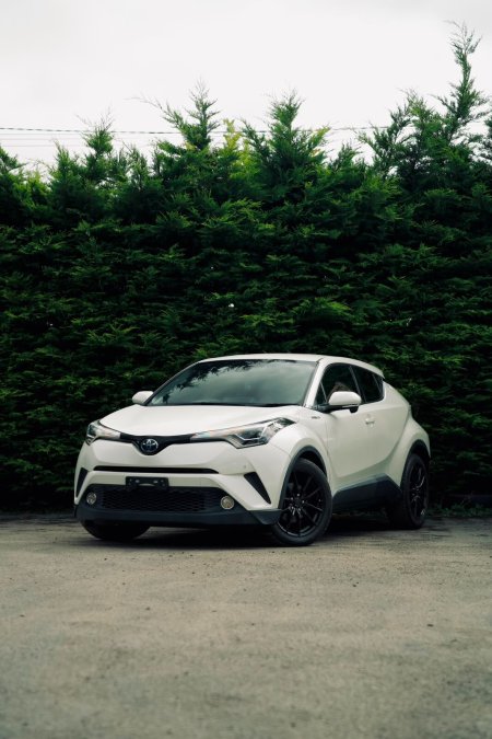 2017 Toyota C-HR 1.8 HYBRID LUNA