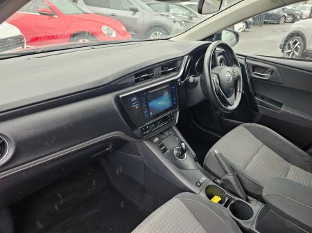 2018 Toyota Auris - photo 11