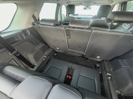 2017 Land Rover Discovery - photo 18