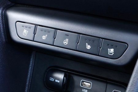 2025 Kia Sportage - photo 12