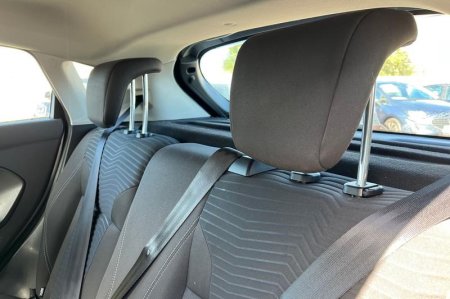 2017 Ford Fiesta - photo 20