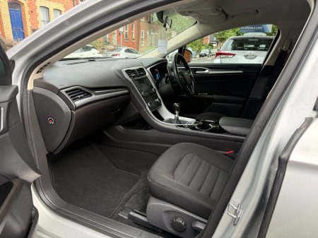 2016 Ford Mondeo - photo 9