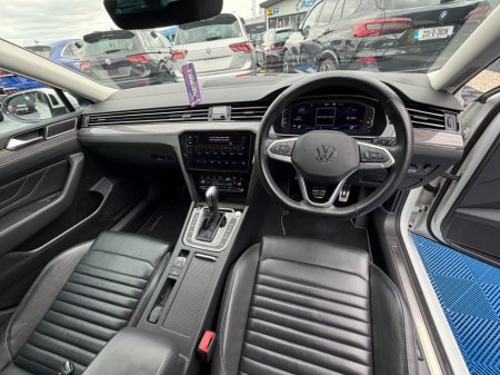 2021 Volkswagen Passat - photo 16