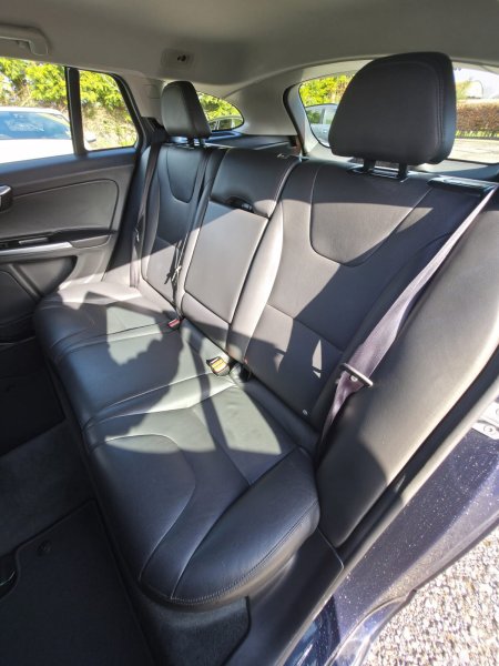 2018 Volvo V60 - photo 19
