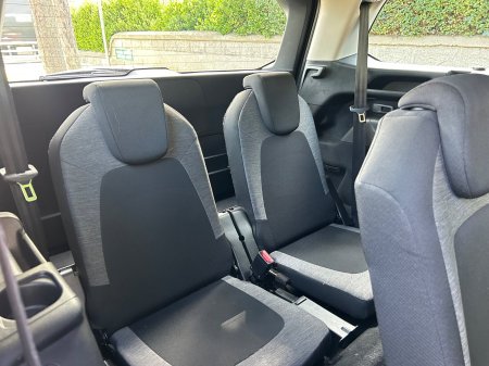2017 Citroen C4 - photo 18