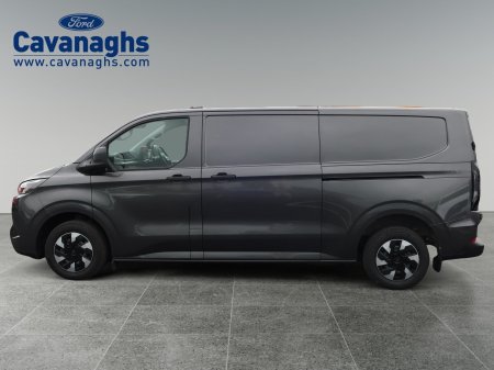 2026 Ford Transit Custom - photo 2