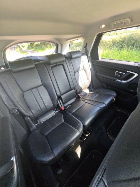 2015 Land Rover Discovery - photo 8