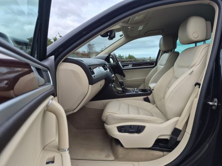 2016 Volkswagen Touareg - photo 16