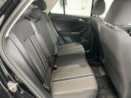 2021 Volkswagen T-Roc - photo 15