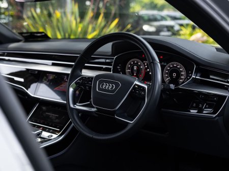 2023 Audi A8 - photo 9