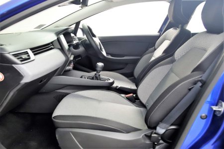 2025 Renault Clio - photo 15