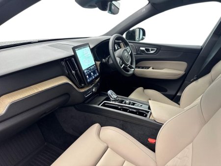2025 Volvo XC60 - photo 5