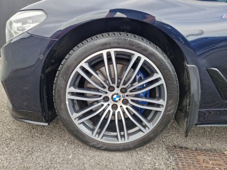 2017 BMW 5-Series - photo 9