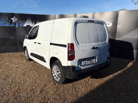 2022 Peugeot Partner - photo 3