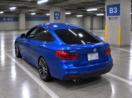 2017 BMW 3-Series - photo 2