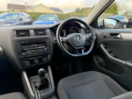 2016 Volkswagen Jetta - photo 19