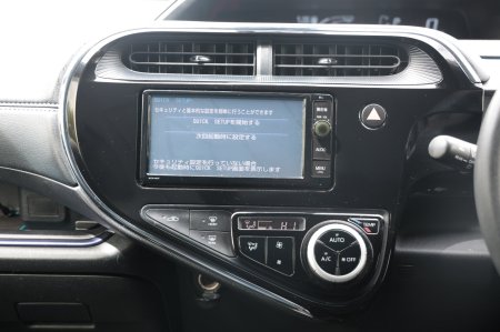 2016 Toyota Aqua - photo 30