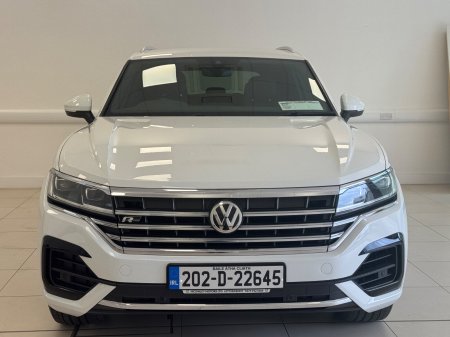 2020 Volkswagen Touareg - photo 2