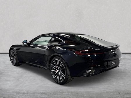 2025 Aston Martin DB12 - photo 5