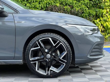 2023 Volkswagen Golf - photo 9