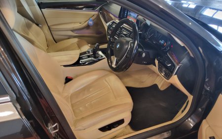 2017 BMW 5-Series - photo 13