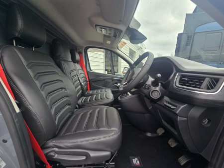2026 Renault Trafic - photo 9