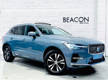 2023 Volvo XC60 T6 Recharge PHEV 350hp AT8 Core