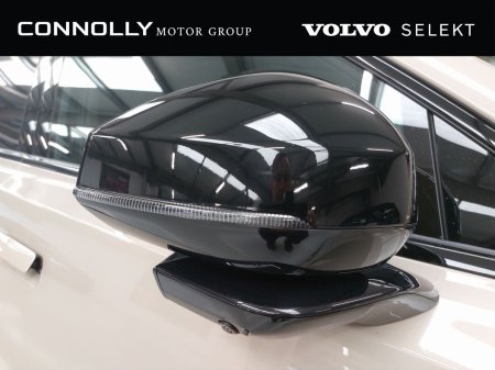 2025 Volvo EX90 - photo 18