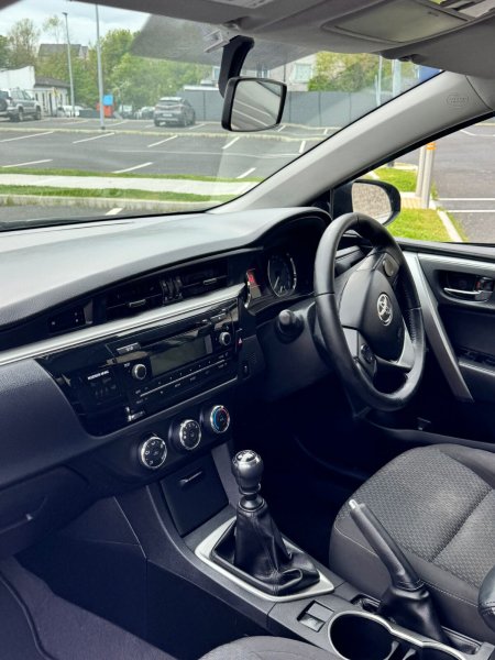 2014 Toyota Corolla - photo 4