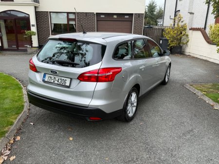 2017 Ford Focus - photo 15