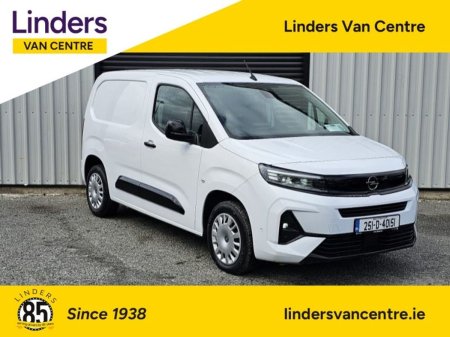 2025 Opel Combo SPORTIVE- 1 OWNER