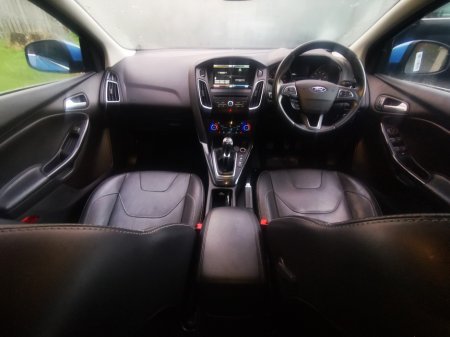 2016 Ford Focus - photo 5