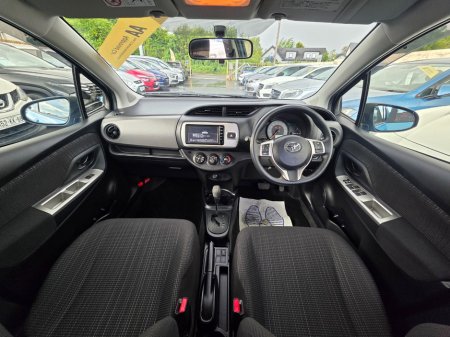 2016 Toyota Yaris - photo 9