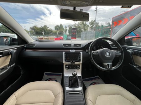 2011 Volkswagen Passat - photo 8