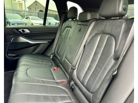 2022 BMW X5 - photo 23