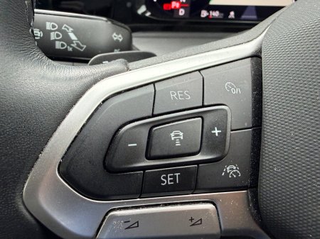 2023 Volkswagen Golf - photo 15