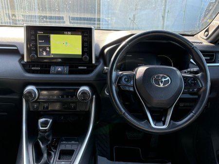 2020 Toyota RAV4 - photo 7
