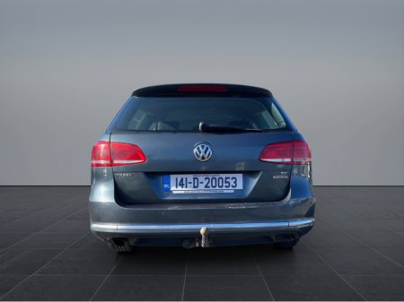 2014 Volkswagen Passat - photo 3