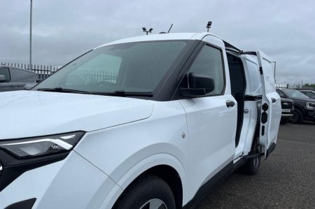 2026 Ford Transit Courier - photo 16
