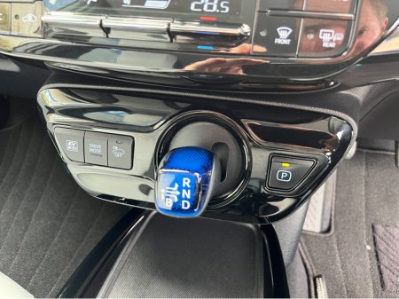 2019 Toyota Prius - photo 17