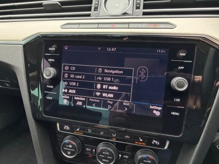 2019 Volkswagen Passat - photo 26