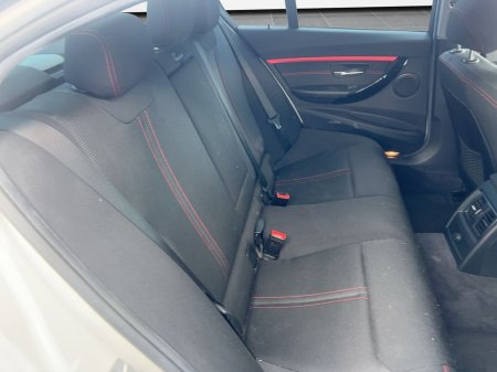 2017 BMW 3-Series - photo 12