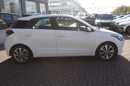 2016 Hyundai i20 - photo 3